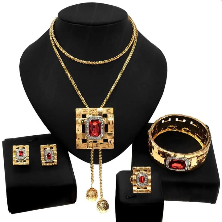 Gold Plated Woman Pendant Jewelry Set